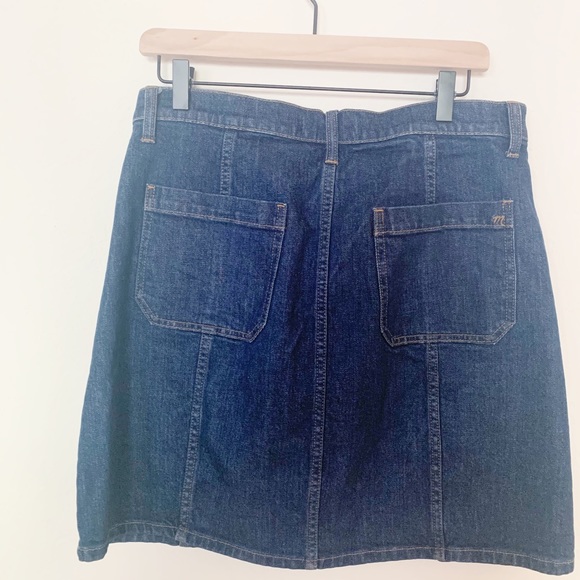 Madewell Button Front Patch Pocket Denim Skirt - Picture 3 of 6